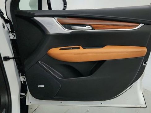 Certified 2023 Cadillac XT5 Premium Luxury image 23