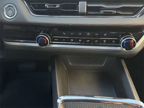 New 2026 Chevrolet Equinox RS image 16