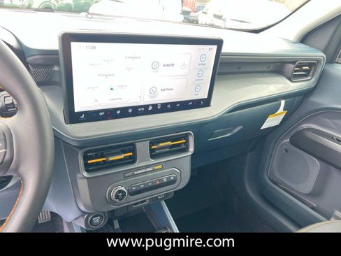 New 2025 Ford Maverick Tremor image 19