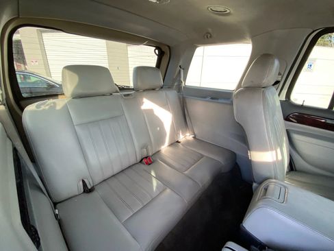 Used 2004 Lincoln Aviator Luxury image 16