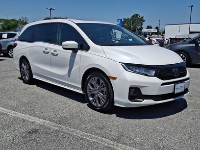 Certified 2025 Honda Odyssey Touring