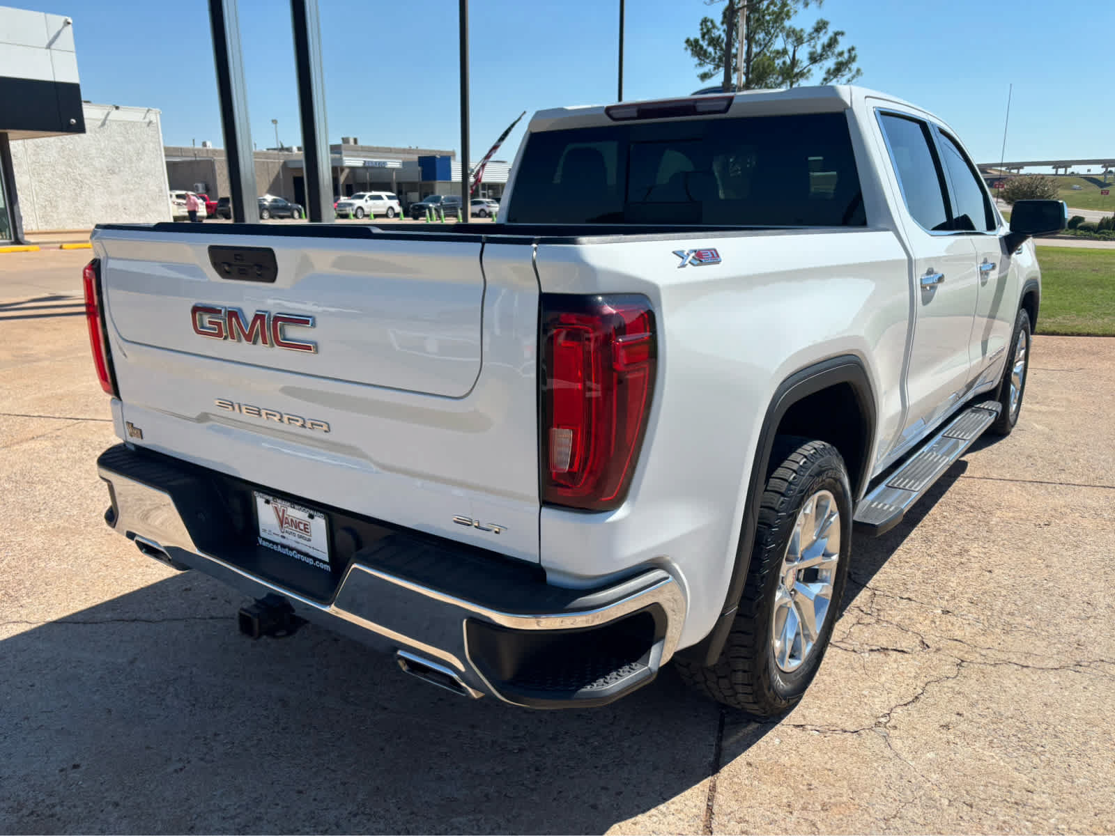 Used 2020 GMC Sierra 1500 SLT AWD/4WD image 7