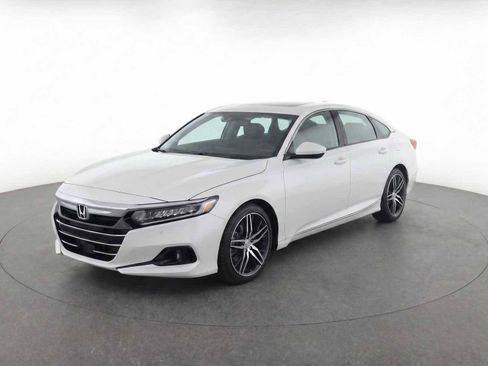 Used 2021 Honda Accord Touring image 1