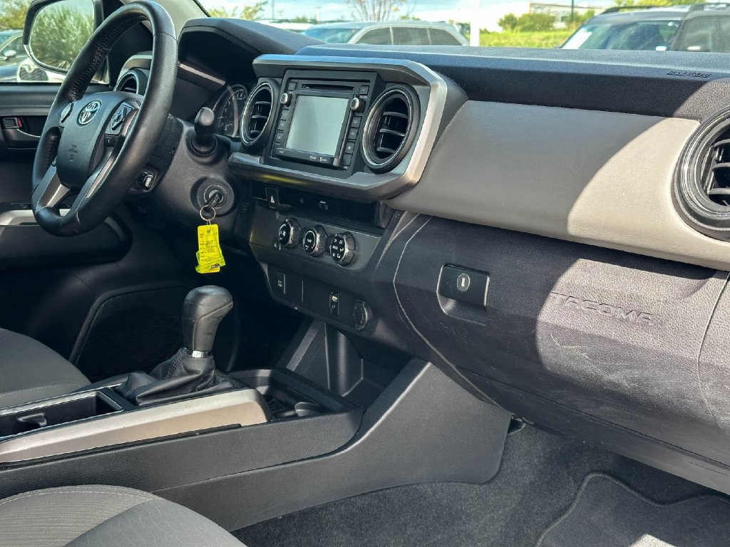 Certified 2017 Toyota Tacoma SR5 w/ Tow Package RWD image 21