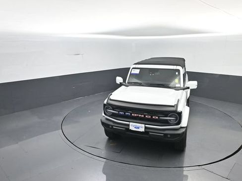 Used 2022 Ford Bronco Outer Banks AWD/4WD image 26