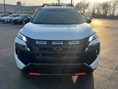 New 2026 Nissan Rogue SV image 2