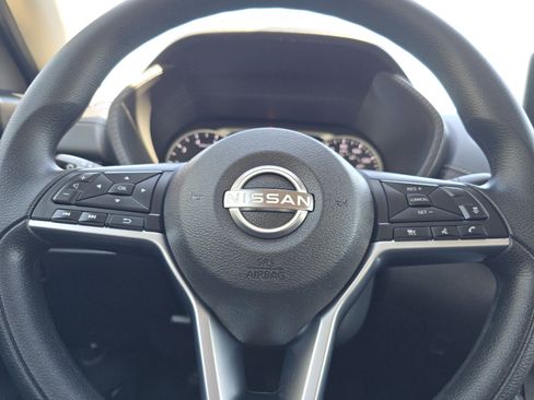 Used 2024 Nissan Sentra SV FWD image 21