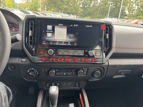 New 2026 Nissan Frontier PRO-4X w/ Pro-4x Convenience Package image 11