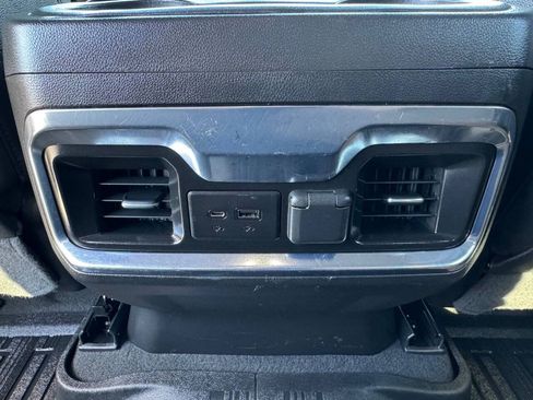 Used 2021 GMC Sierra 1500 SLT w/ SLT Convenience Package AWD/4WD image 30