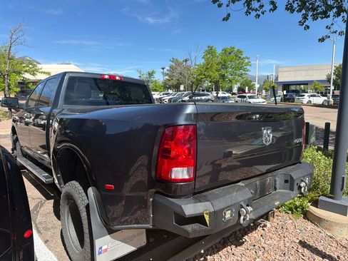 Used 2018 RAM 3500 Tradesman w/ Chrome Appearance Group AWD/4WD image 2
