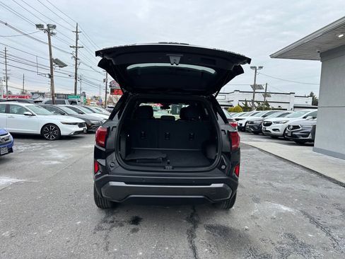 Used 2025 GMC Terrain Elevation image 30