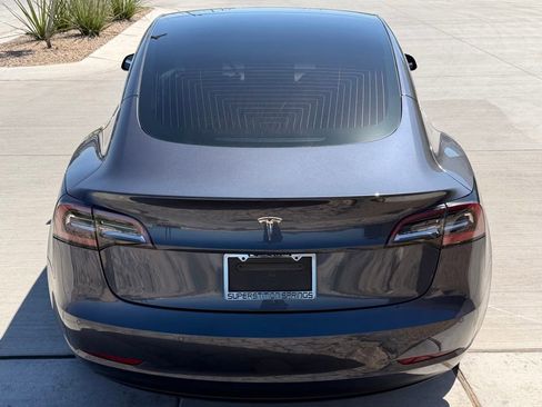 Used 2020 Tesla Model 3 Standard Range Plus RWD image 4