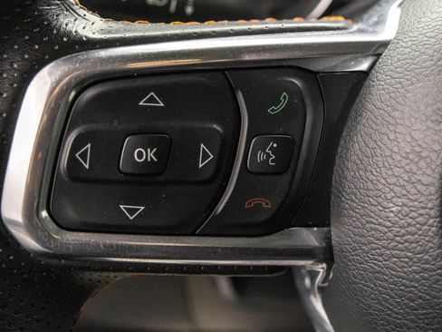 Used 2023 Jeep Gladiator Mojave w/ Cold Weather Group image 18