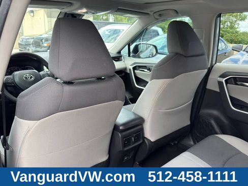 Used 2023 Toyota RAV4 XLE w/ Convenience Package FWD image 27