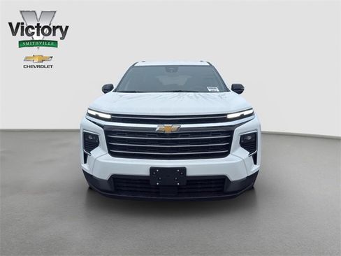 New 2026 Chevrolet Traverse LT w/ Driver Confidence Package image 2