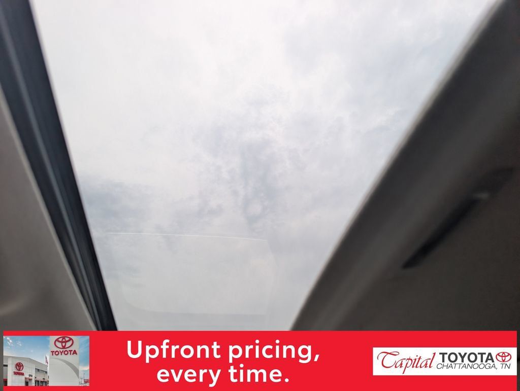 Used 2023 Toyota 4Runner Limited AWD/4WD image 25