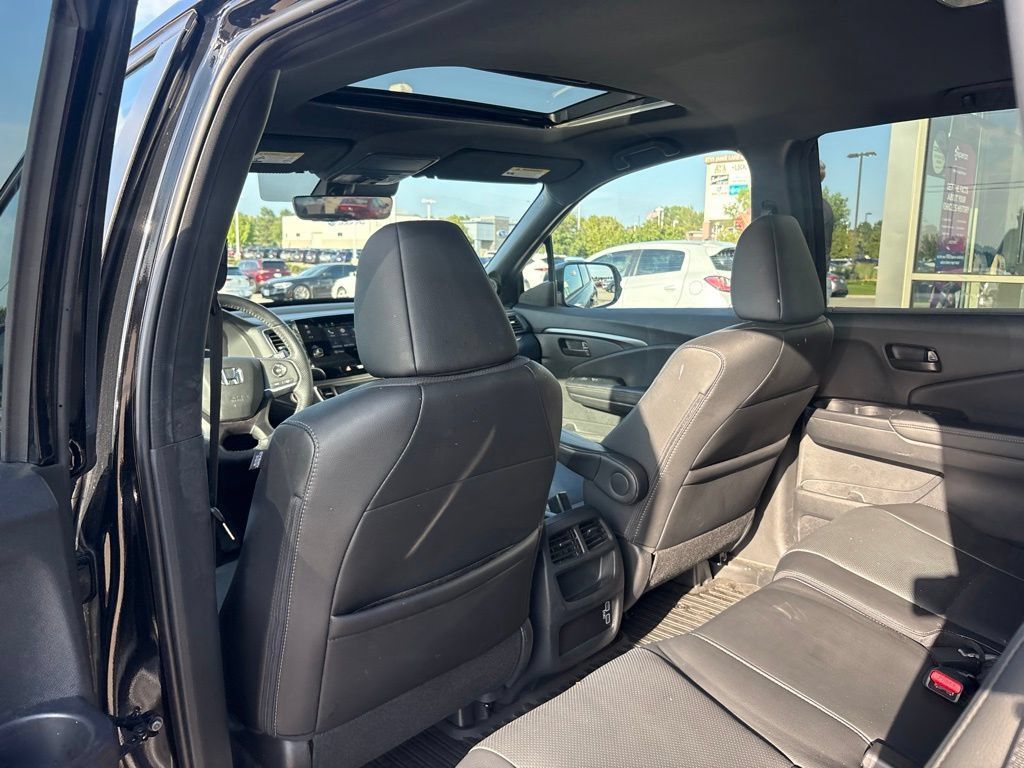 Used 2023 Honda Passport EX-L image 40