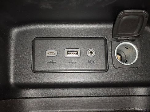 Used 2020 Chevrolet Equinox LT image 12