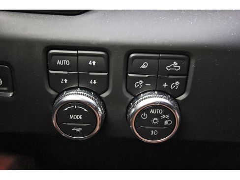 Used 2024 GMC Sierra 1500 Denali Ultimate AWD/4WD image 18