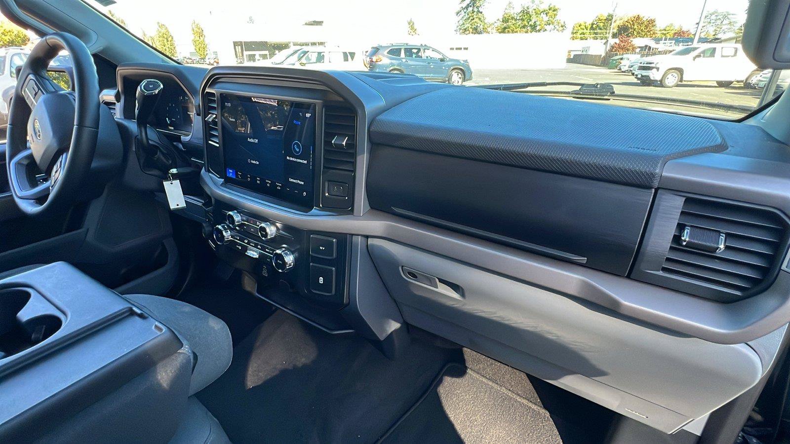 Used 2025 Ford F150 XLT w/ Equipment Group 301A Standard AWD/4WD image 20