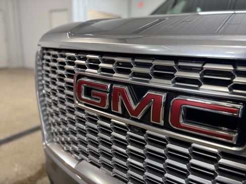 Used 2023 GMC Yukon Denali image 52