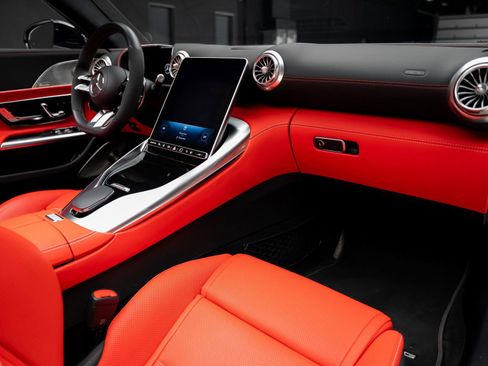 Used 2022 Mercedes-Benz SL 63 AMG 4MATIC image 63