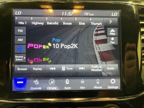 Used 2020 Jeep Grand Cherokee Limited w/ Premium Lighting Group image 33