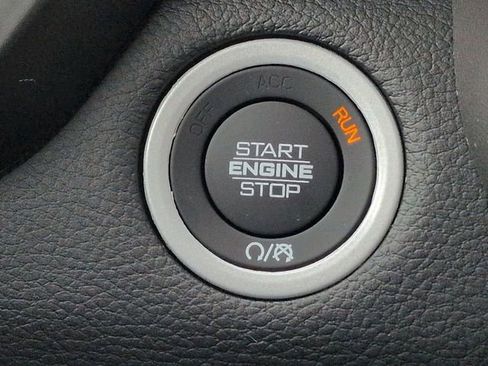 Certified 2023 RAM 1500 Big Horn AWD/4WD image 36