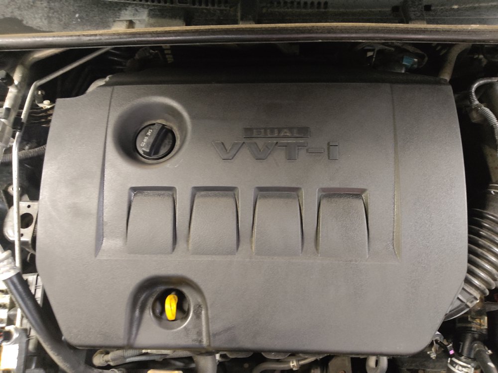 Used 2015 Toyota Corolla L FWD image 30