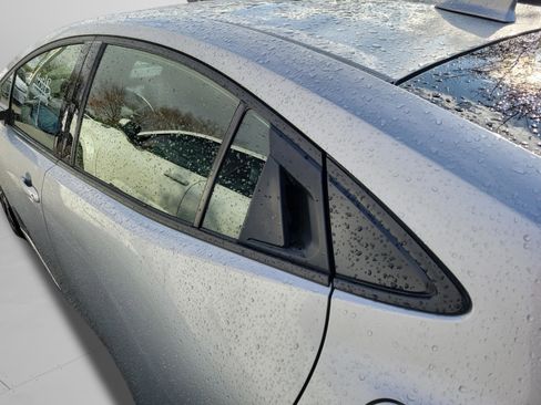 Used 2023 Toyota Prius Prime Premium image 20