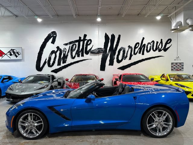 Used 2014 Chevrolet Corvette Stingray Convertible w/ 2LT Preferred Equipment Group RWD image 2