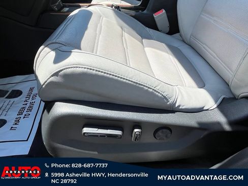 Used 2021 Honda CR-V Touring image 26