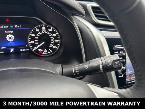 Used 2017 Nissan Murano SV w/ Premium Plus Package image 25