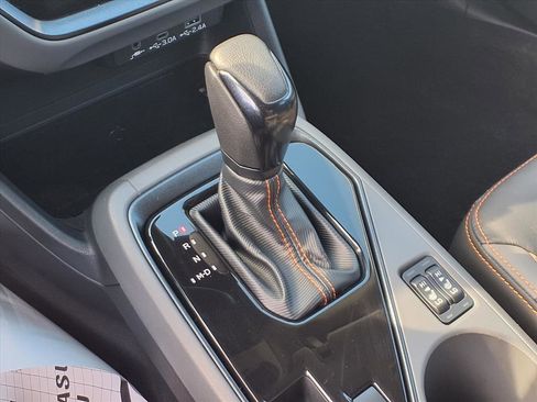 Certified 2025 Subaru Crosstrek 2.5i Limited image 18