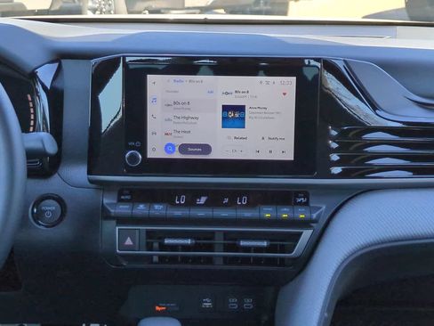 Certified 2026 Toyota Camry SE image 17