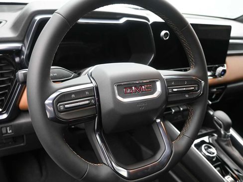 New 2026 GMC Canyon AT4 image 10