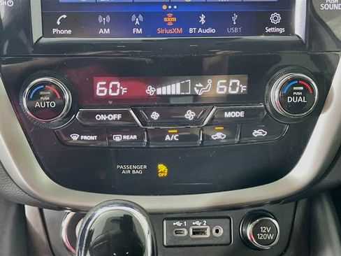 Used 2019 Nissan Murano Platinum w/ Cargo Package FWD image 17