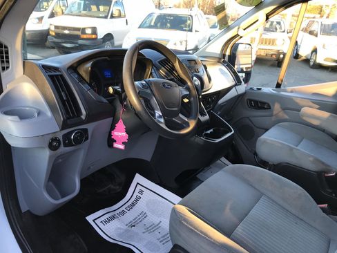 Used 2015 Ford Transit 250 130 Low Roof w/ Exterior Upgrade Package image 8