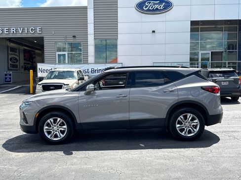 Used 2021 Chevrolet Blazer LT FWD image 3