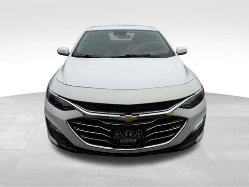 Used 2019 Chevrolet Malibu LS w/ Driver Confidence Package II image 2
