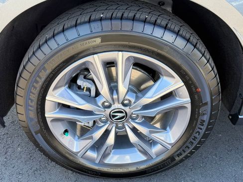 Used 2025 Acura ADX AWD image 10