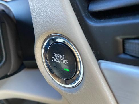 Used 2015 GMC Yukon XL Denali w/ Touring Package image 27