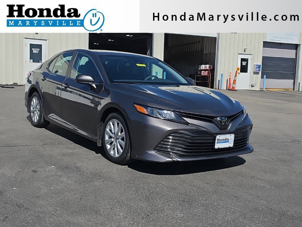 Used 2019 Toyota Camry LE FWD image 1