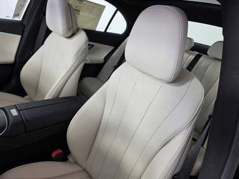 New 2026 Mercedes-Benz E 350 Sedan image 8