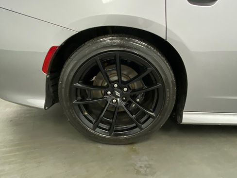 Used 2018 Dodge Charger R/T image 18