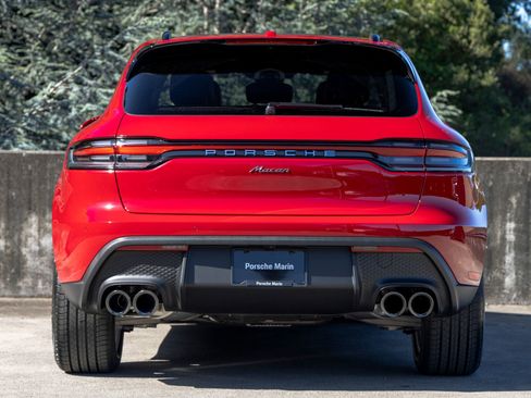 New 2026 Porsche Macan AWD/4WD image 10