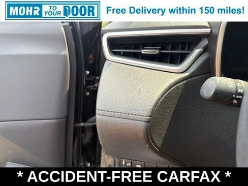 Used 2023 Toyota Corolla Cross XLE w/ Convenience Package AWD/4WD image 16