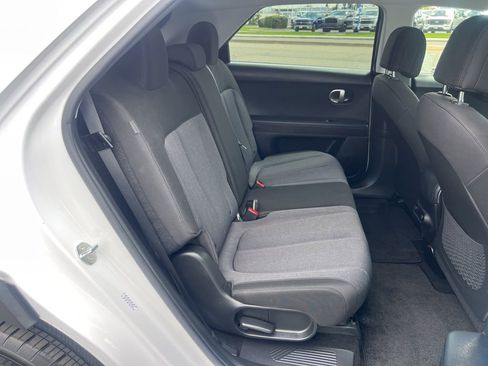 Used 2024 Hyundai Ioniq 5 SE RWD image 39