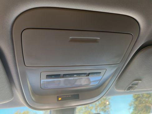 Used 2018 Chevrolet Colorado Z71 image 18