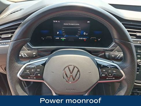 Used 2022 Volkswagen Tiguan SE R-Line AWD/4WD image 4